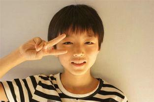 王俊凯小时候的爆料视频,揭秘tfboys成员的童年趣事